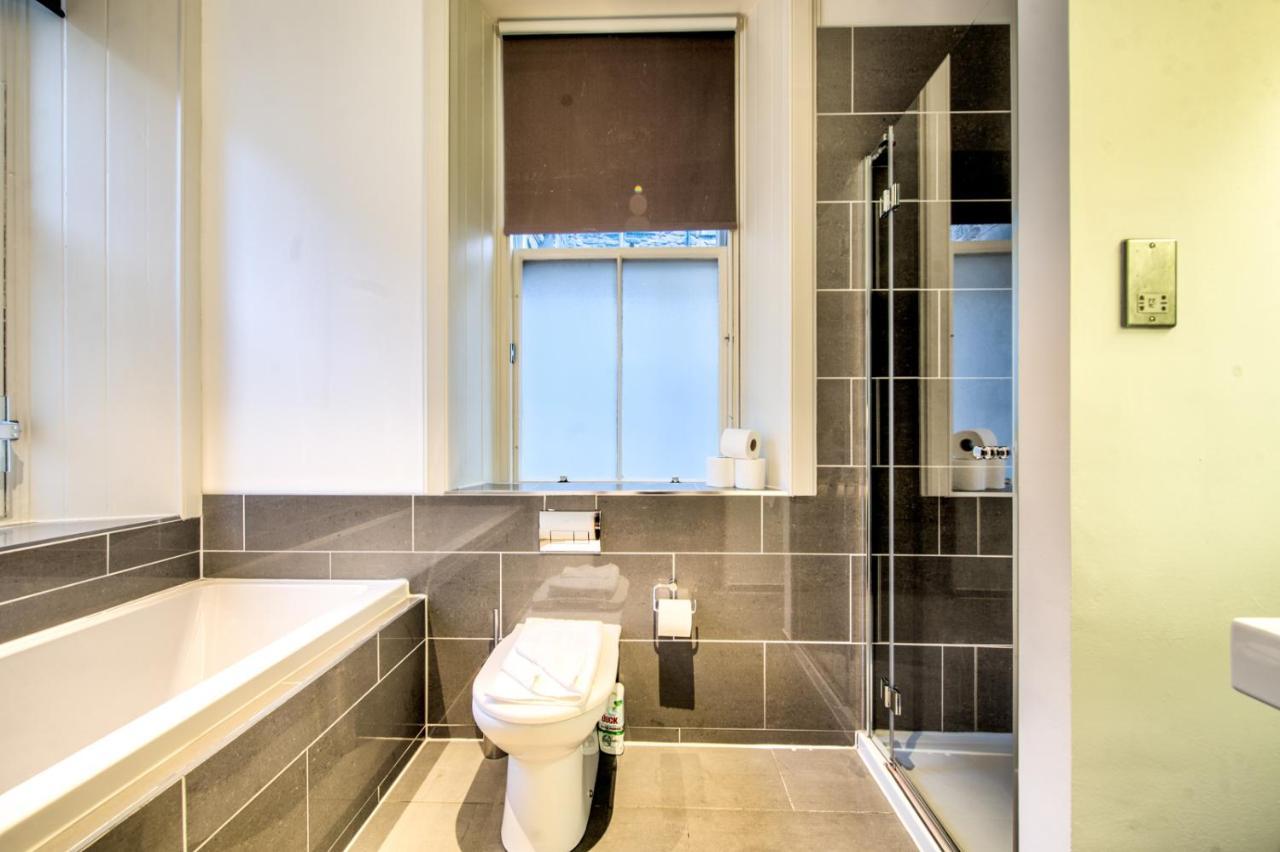 Sumptuous 2br Next To Castle! Édimbourg
